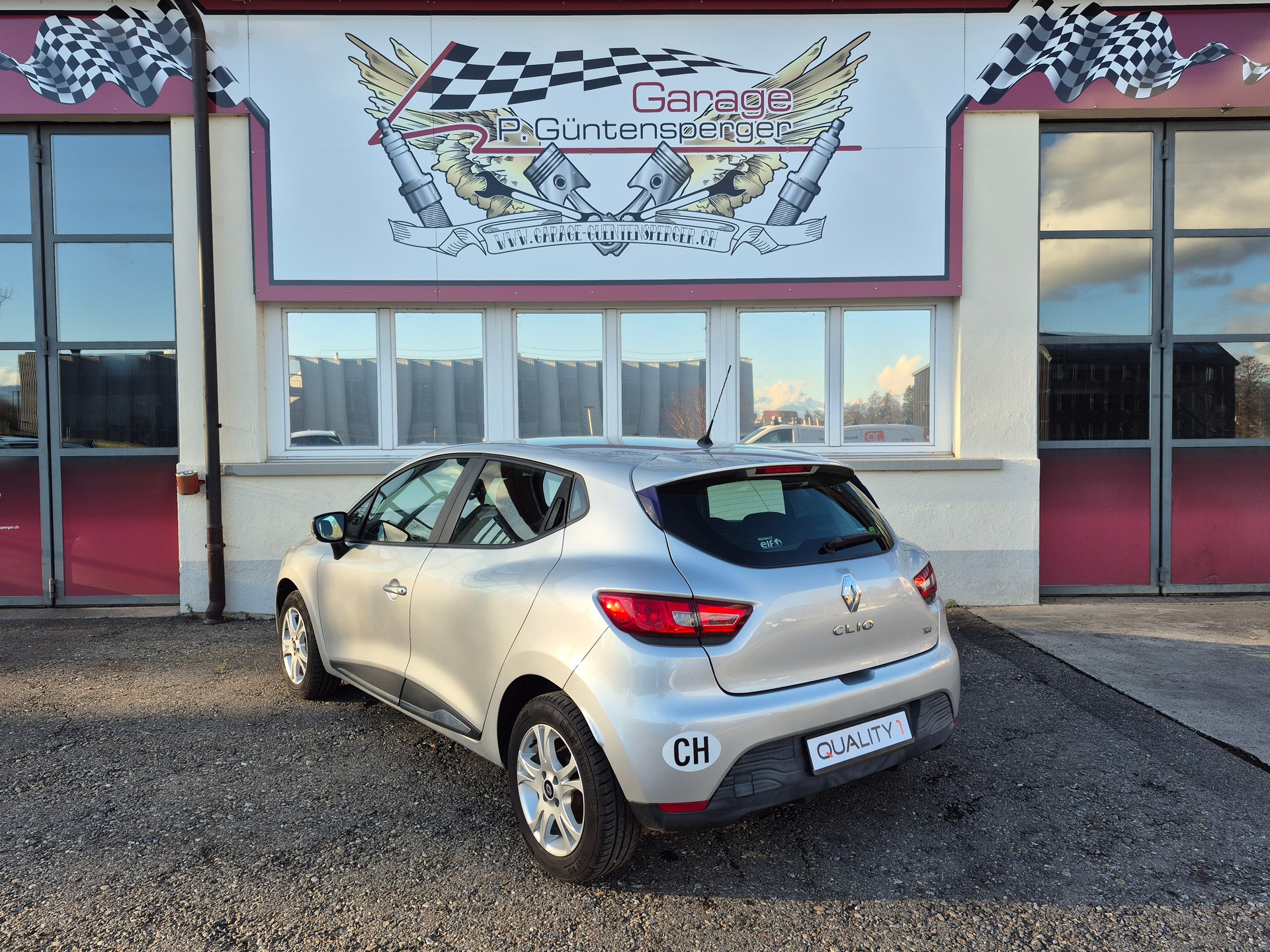 RENAULT Clio 0.9 12V Expression-image-6