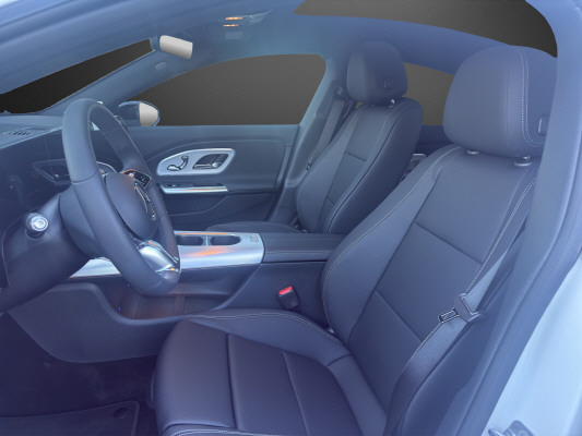 MERCEDES-BENZ CLA 200 8G-DCT 4Matic-image-6