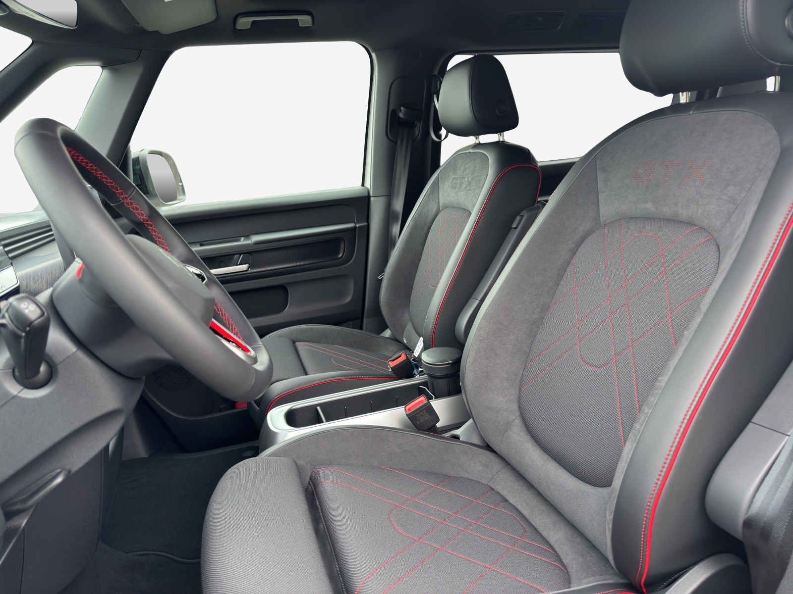VW ID.Buzz LWB GTX 4 Motion-image-7