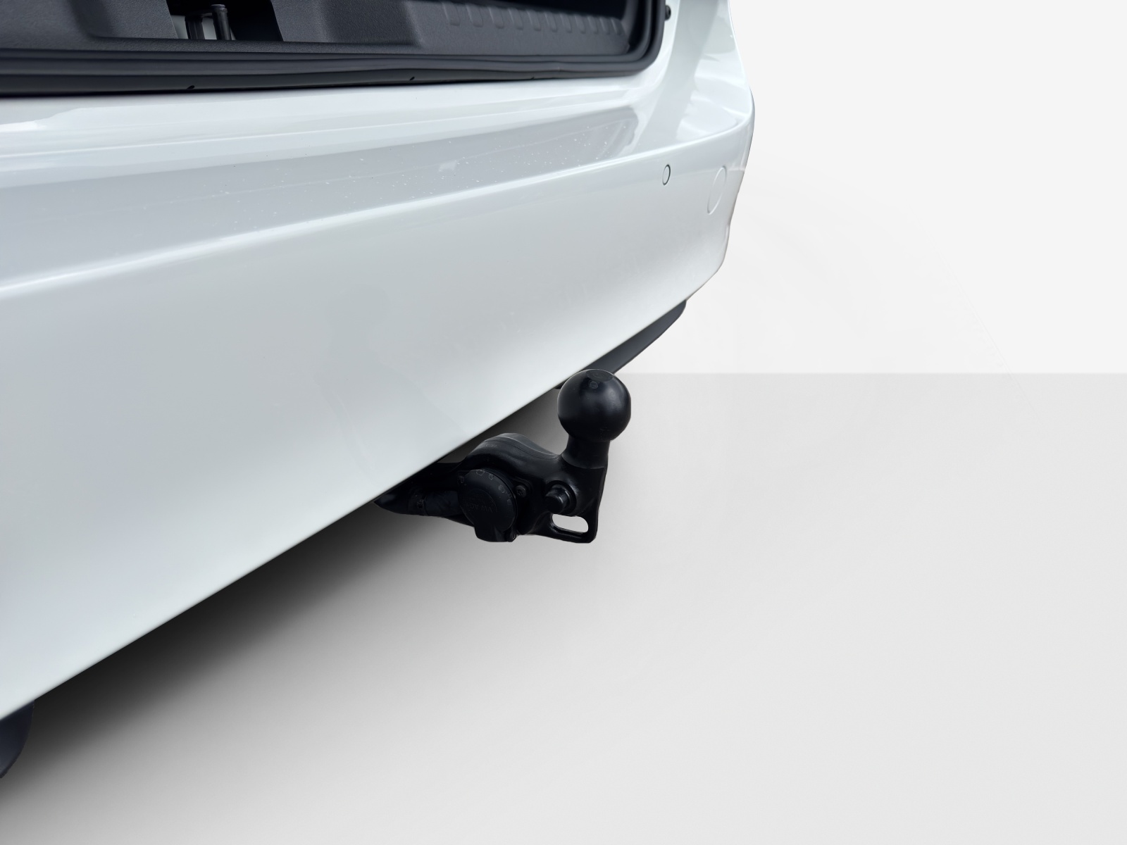 VW ID.Buzz LWB GTX 4 Motion-image-13