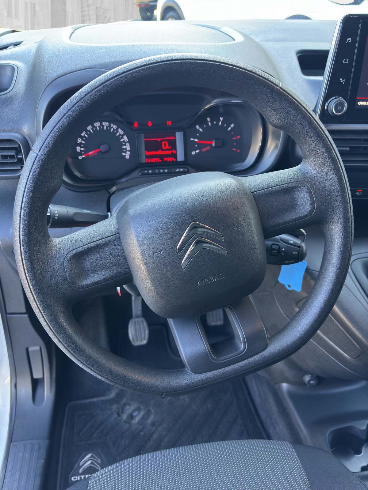 CITROEN Berlingo 650 M 1.5 BlueHDi 100-image-11