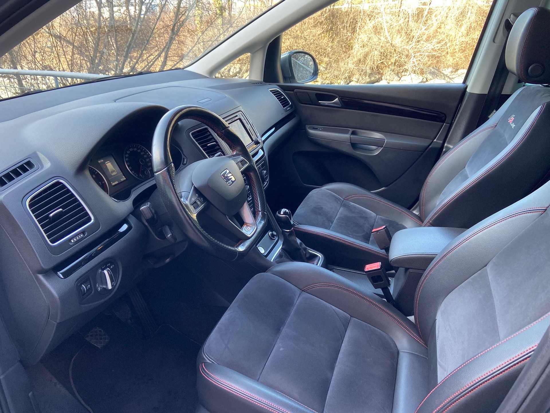 SEAT Alhambra 1.4 TSI FR Line-image-4