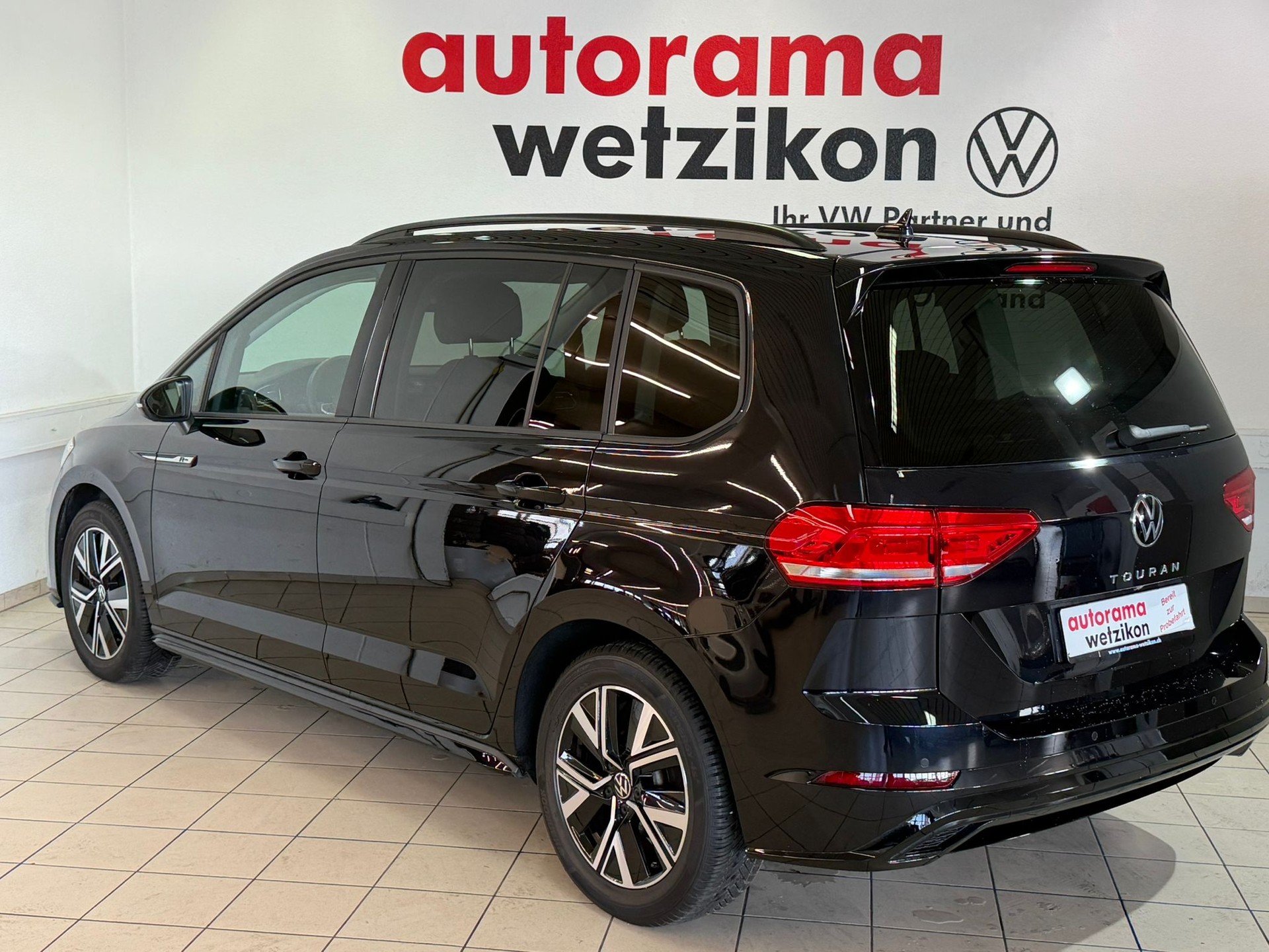 VW Touran 1.5 TSI EVO Highline DSG-image-2
