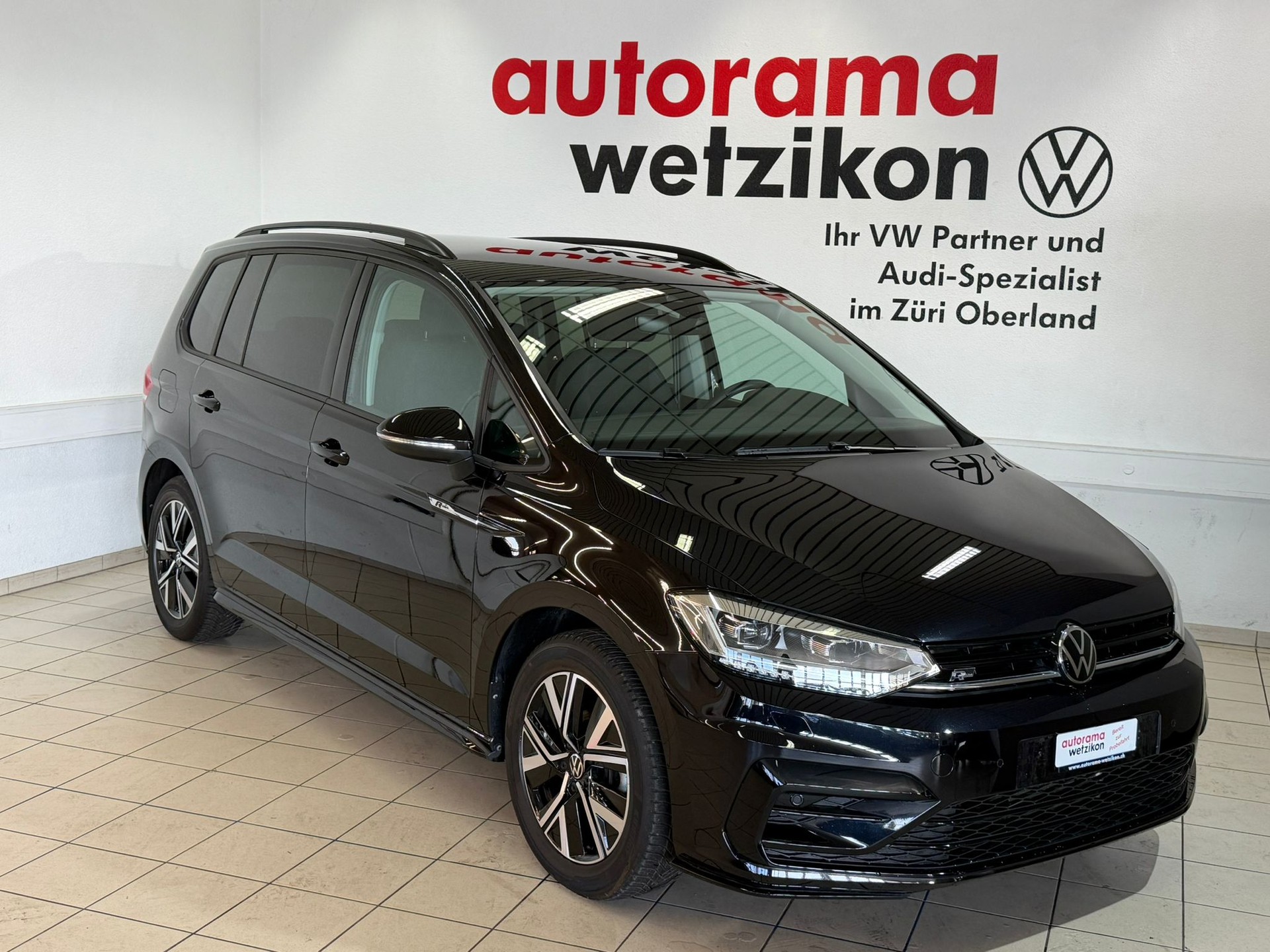 VW Touran 1.5 TSI EVO Highline DSG-image-1