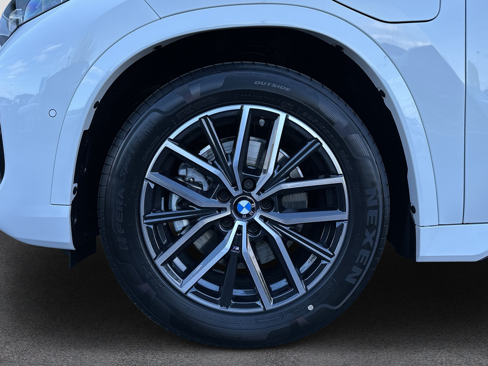 BMW X1 xDrive 25e M Sport**Action de leasing à 0.9%**-image-8