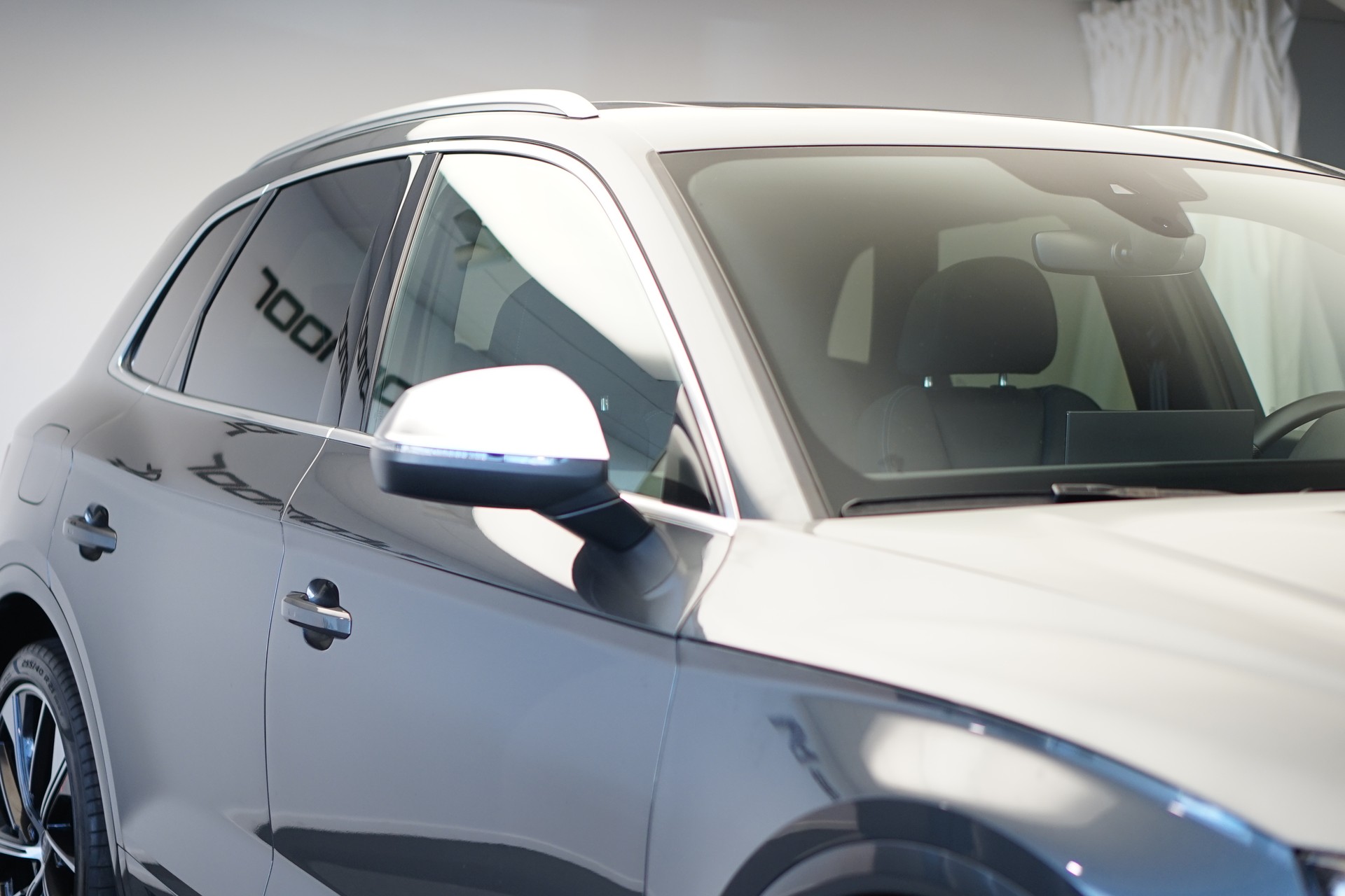 AUDI SQ5 TDI quattro tiptronic *Panorama* *Assistenzpaket*-image-40