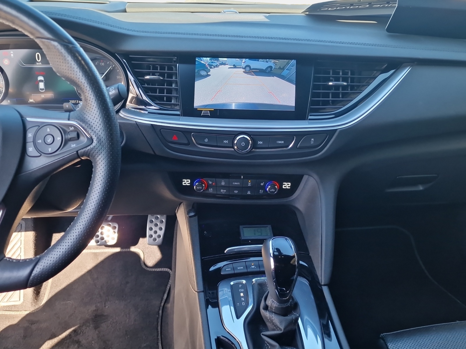OPEL Insignia ST 2.0T/230 GSi 4x4-image-13