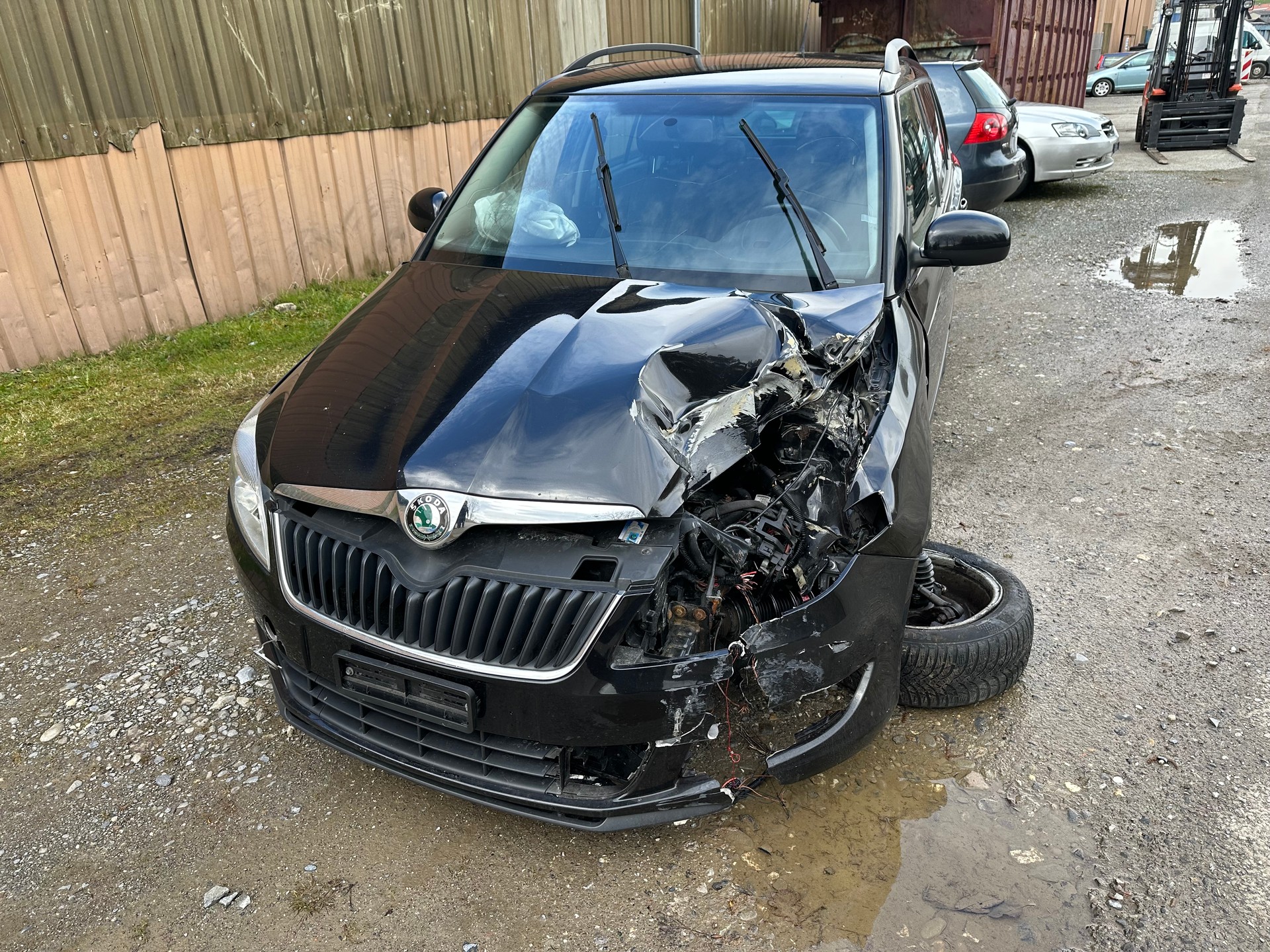SKODA Fabia 1.2 TSI Ambiente DSG FIXPREIS-showroom-element-2