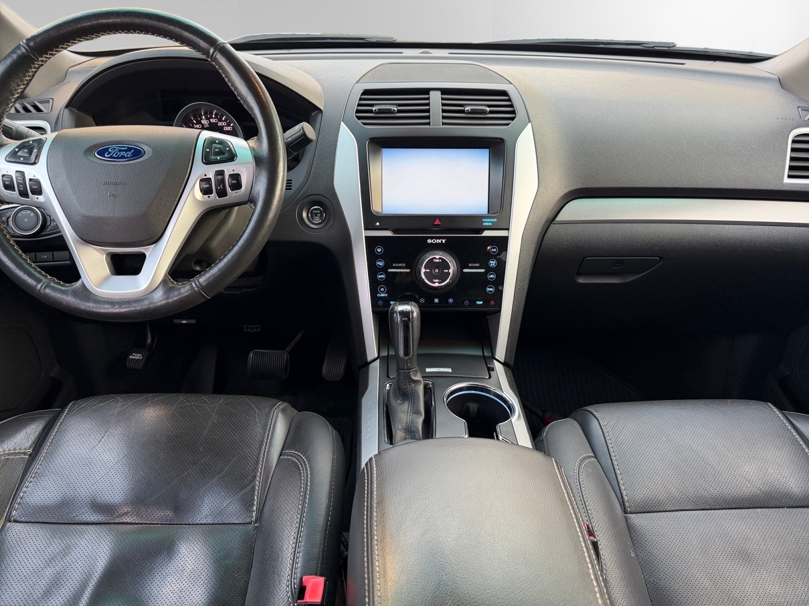 FORD EXPLORER 3.5L V6 EcoBoost 4WD-image-9