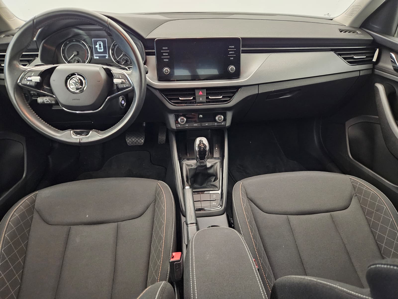 SKODA Kamiq 1.5 TSI ACT Ambition DSG-image-9