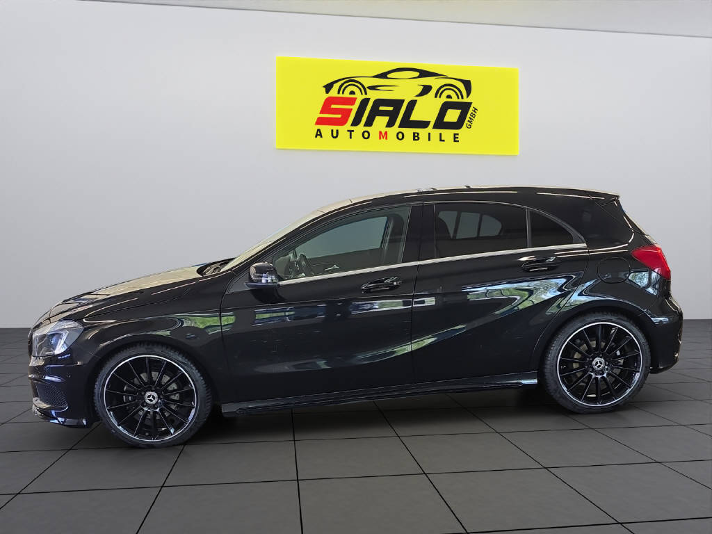MERCEDES-BENZ A 200 AMG Line-showroom-element-3