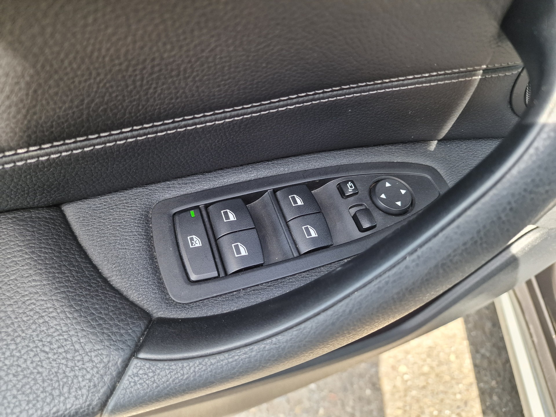 BMW X1 xDrive 18d xLine Steptronic 24Mt Gara Fulloption-image-25