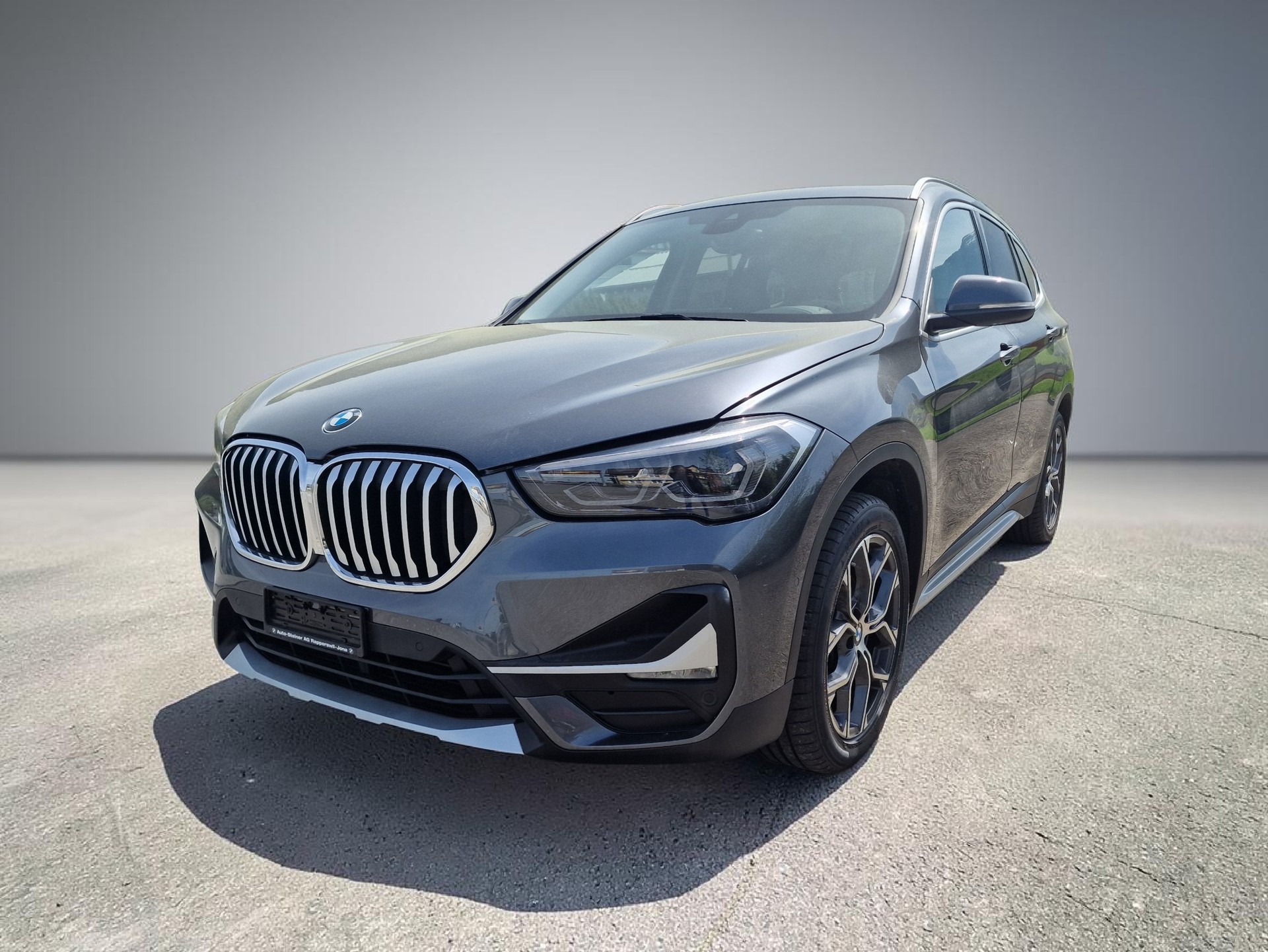 BMW X1 xDrive 18d xLine Steptronic 24Mt Gara Fulloption-image-3