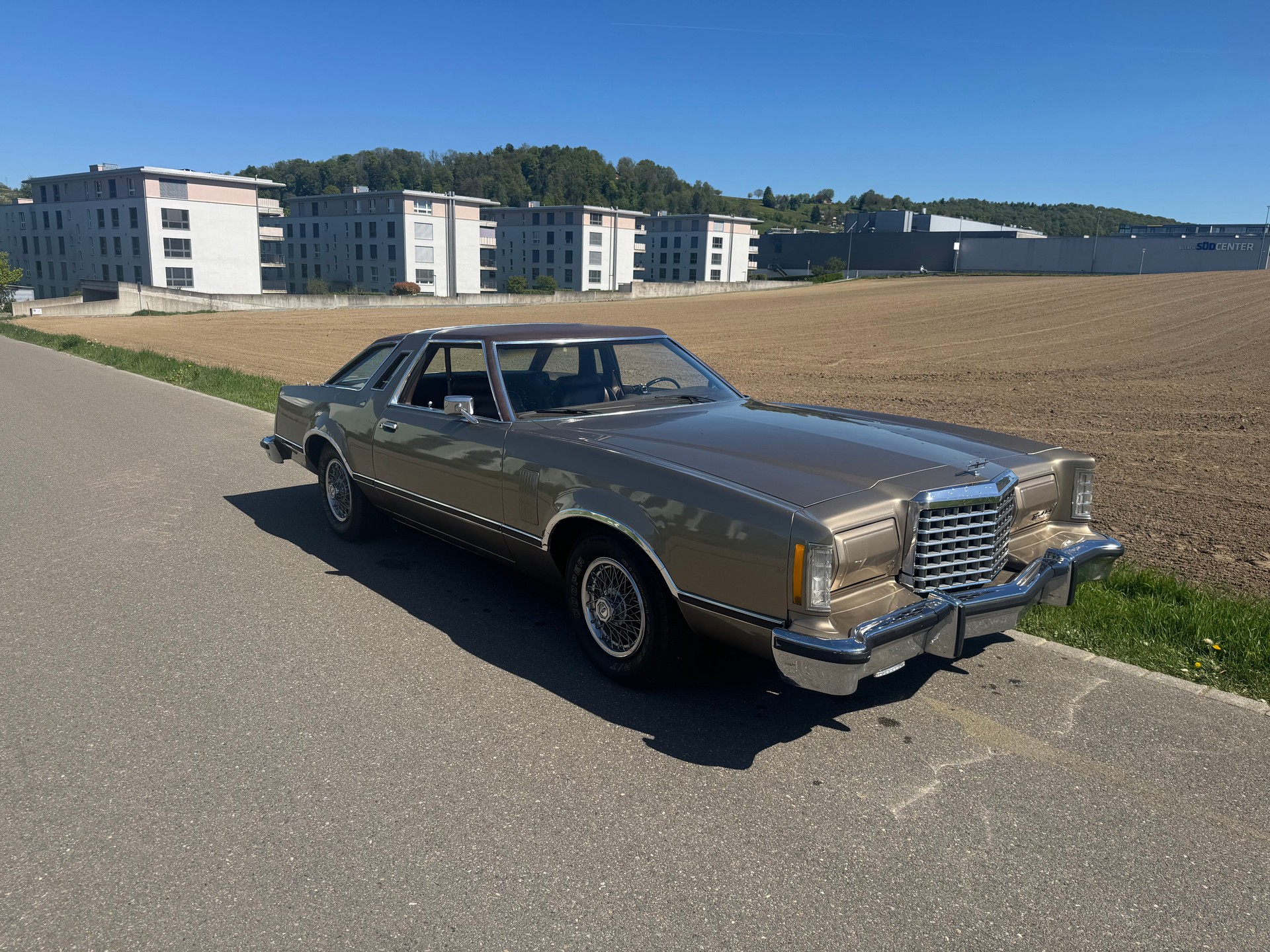 FORD Ford USA THUNDERBIRD 1977-image-1
