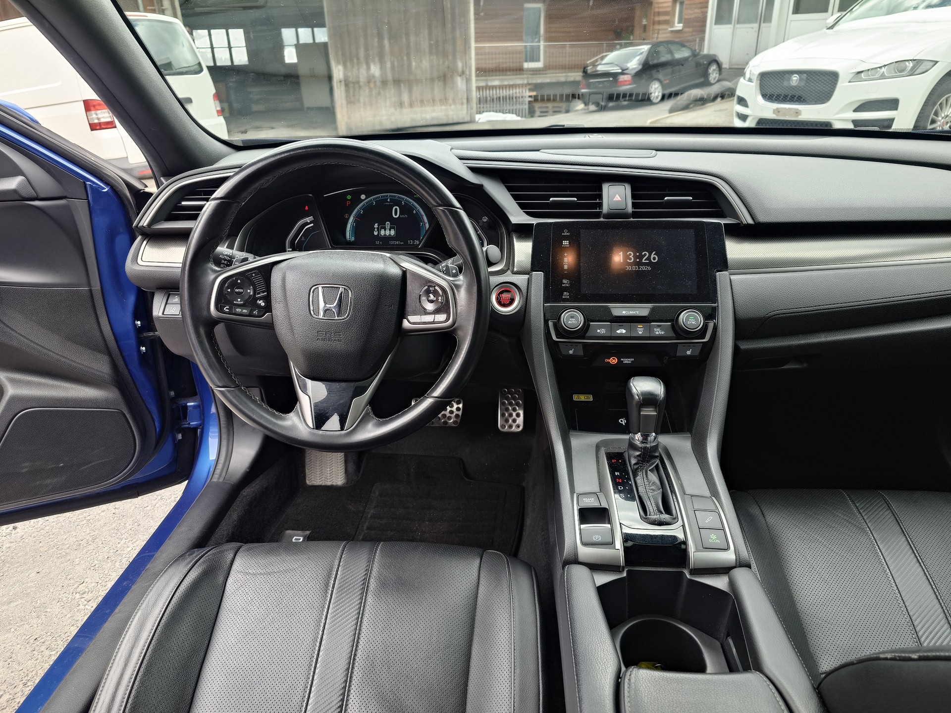 HONDA Civic 1.5 VTEC Prestige CVT-image-8
