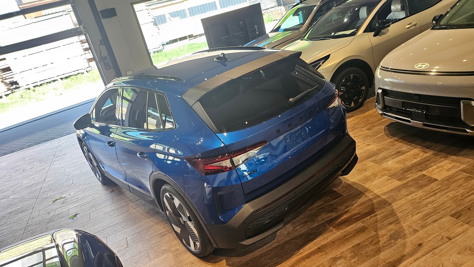 SKODA Elroq RS 4x4-image-13