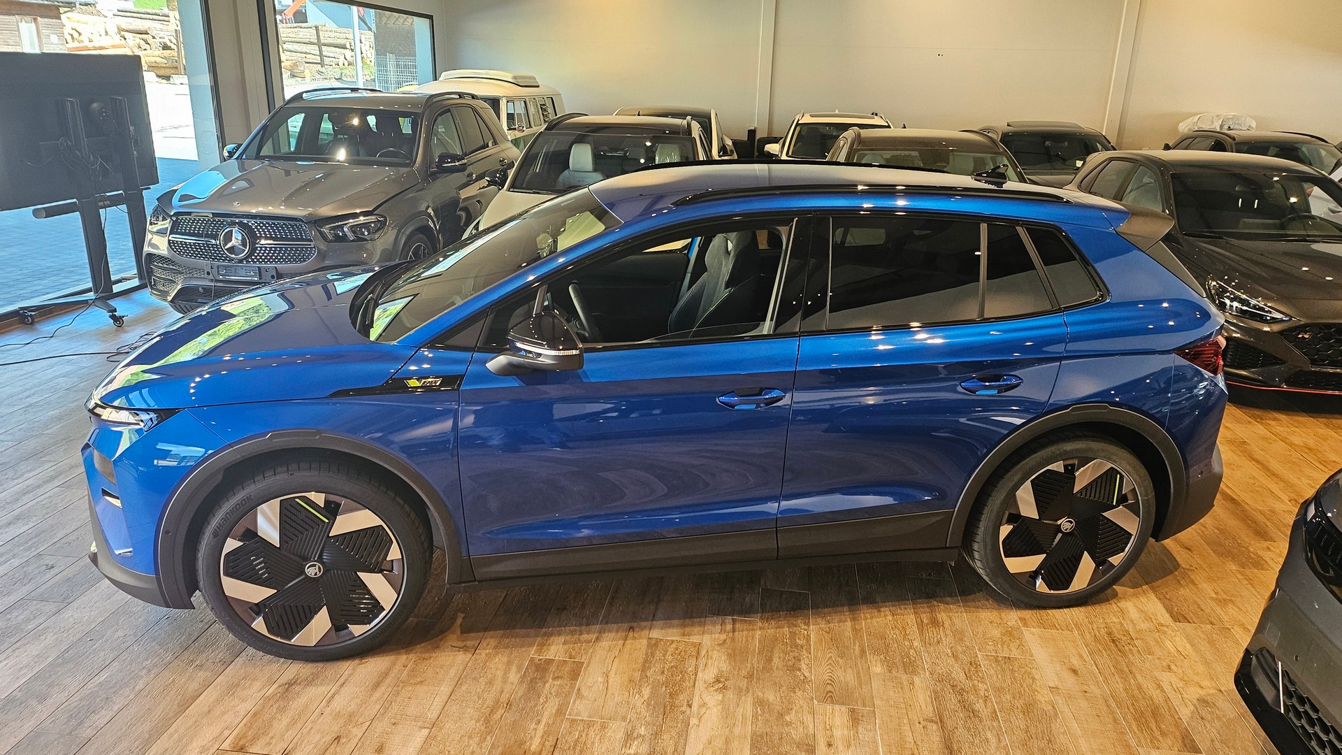 SKODA Elroq RS 4x4-image-15