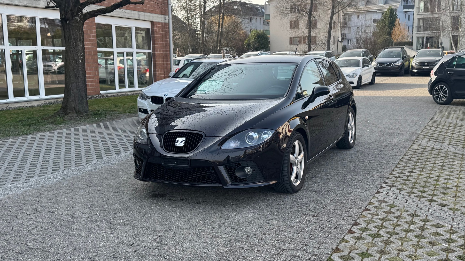 SEAT Leon 2.0 TSI Cupra-image-1
