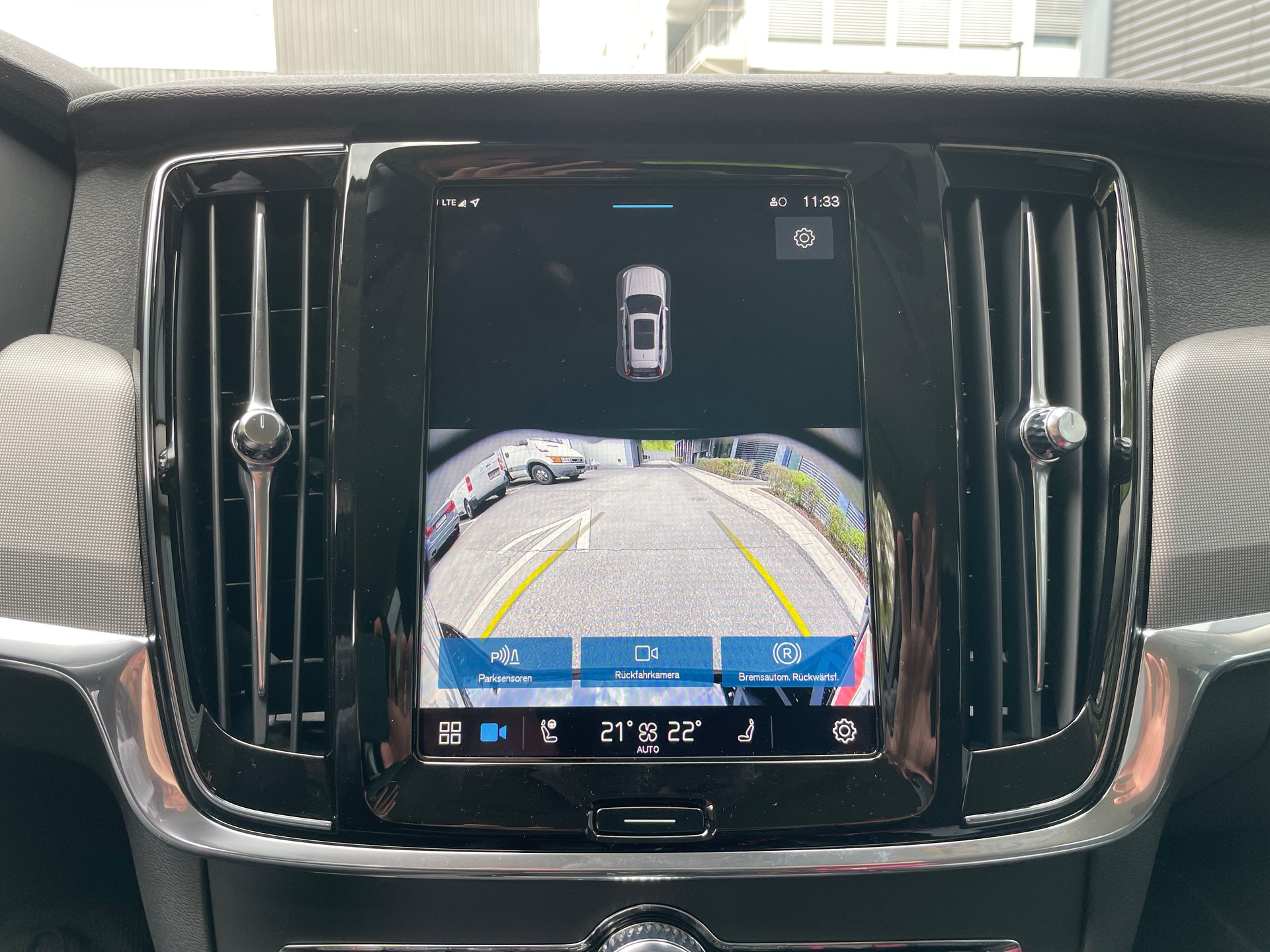 VOLVO V90 T6 eAWD Plug in Hybrid Plus Dark Geartronic-image-22