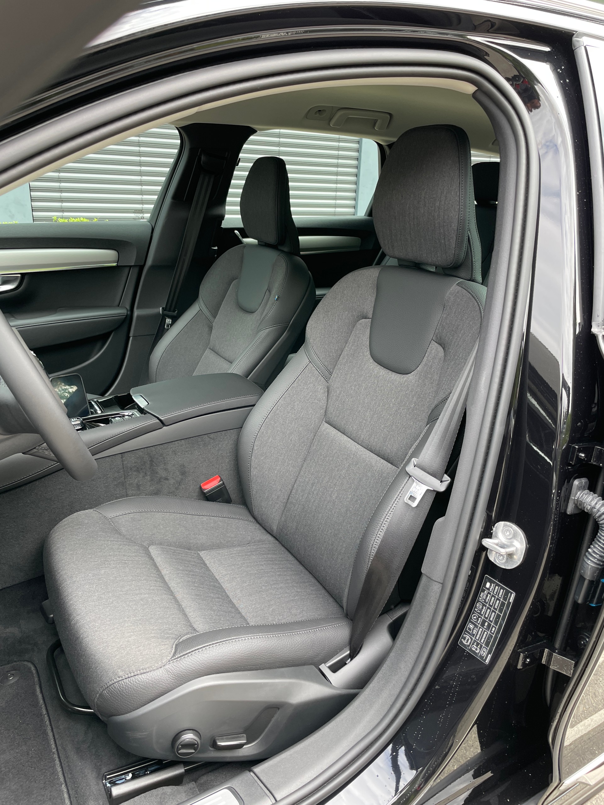 VOLVO V90 T6 eAWD Plug in Hybrid Plus Dark Geartronic-image-13