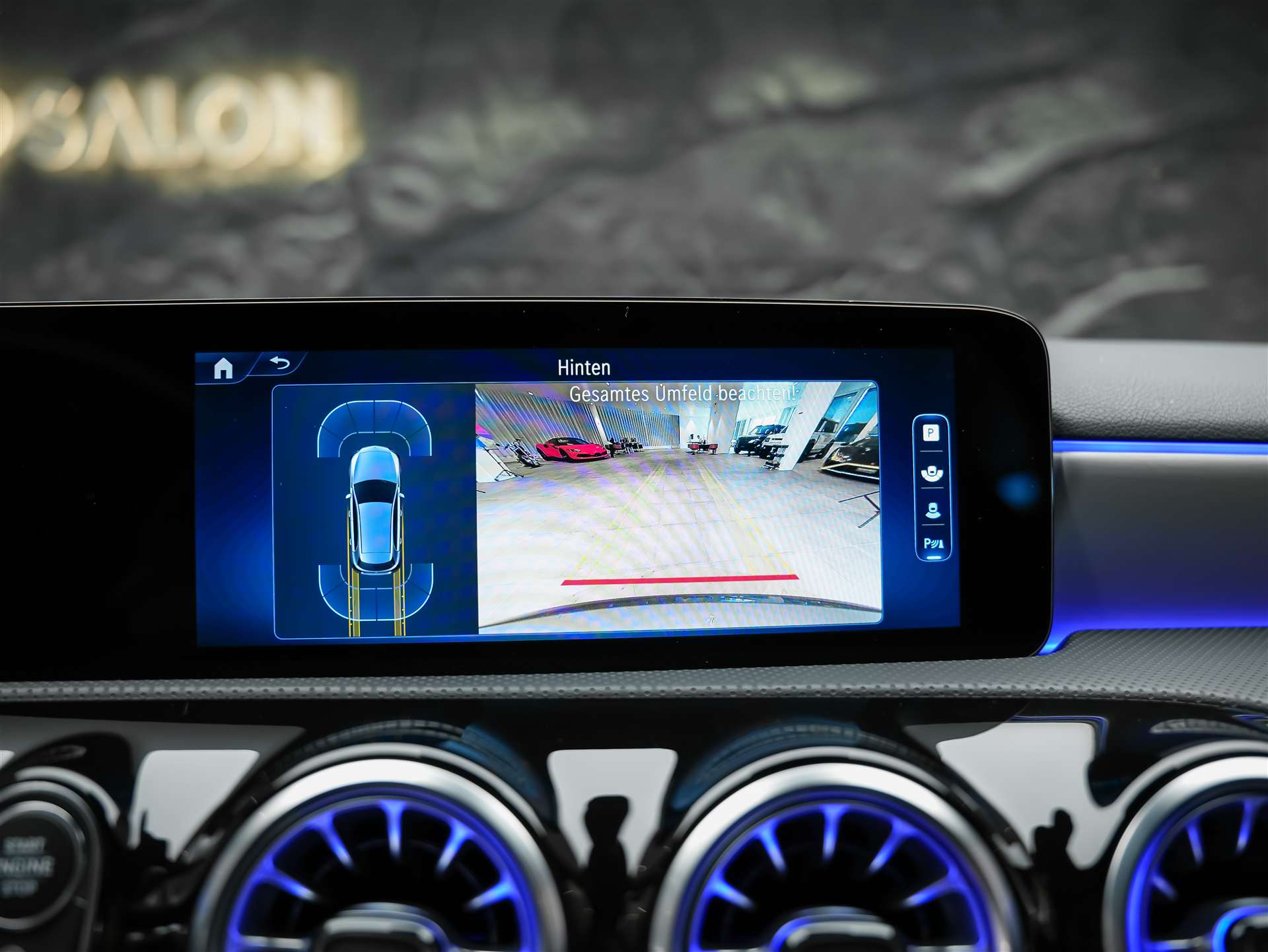 MERCEDES-BENZ A 250 AMG Line 4Matic 8G-DCT *Facelift*Multibeam LED*AMG Line Advanced plus*-image-32