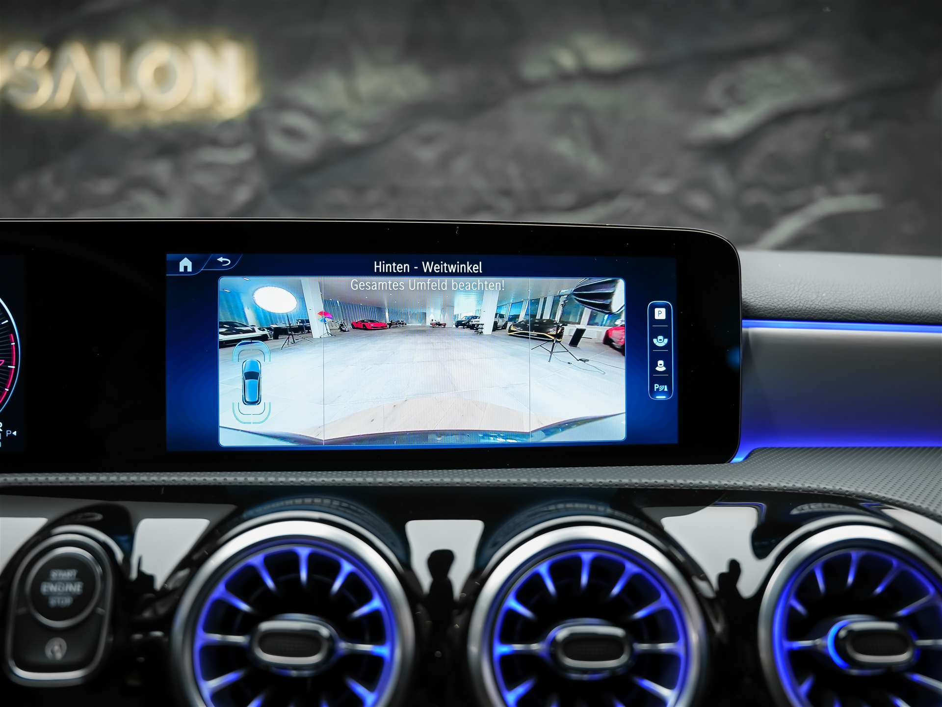 MERCEDES-BENZ A 250 AMG Line 4Matic 8G-DCT *Facelift*Multibeam LED*AMG Line Advanced plus*-image-33
