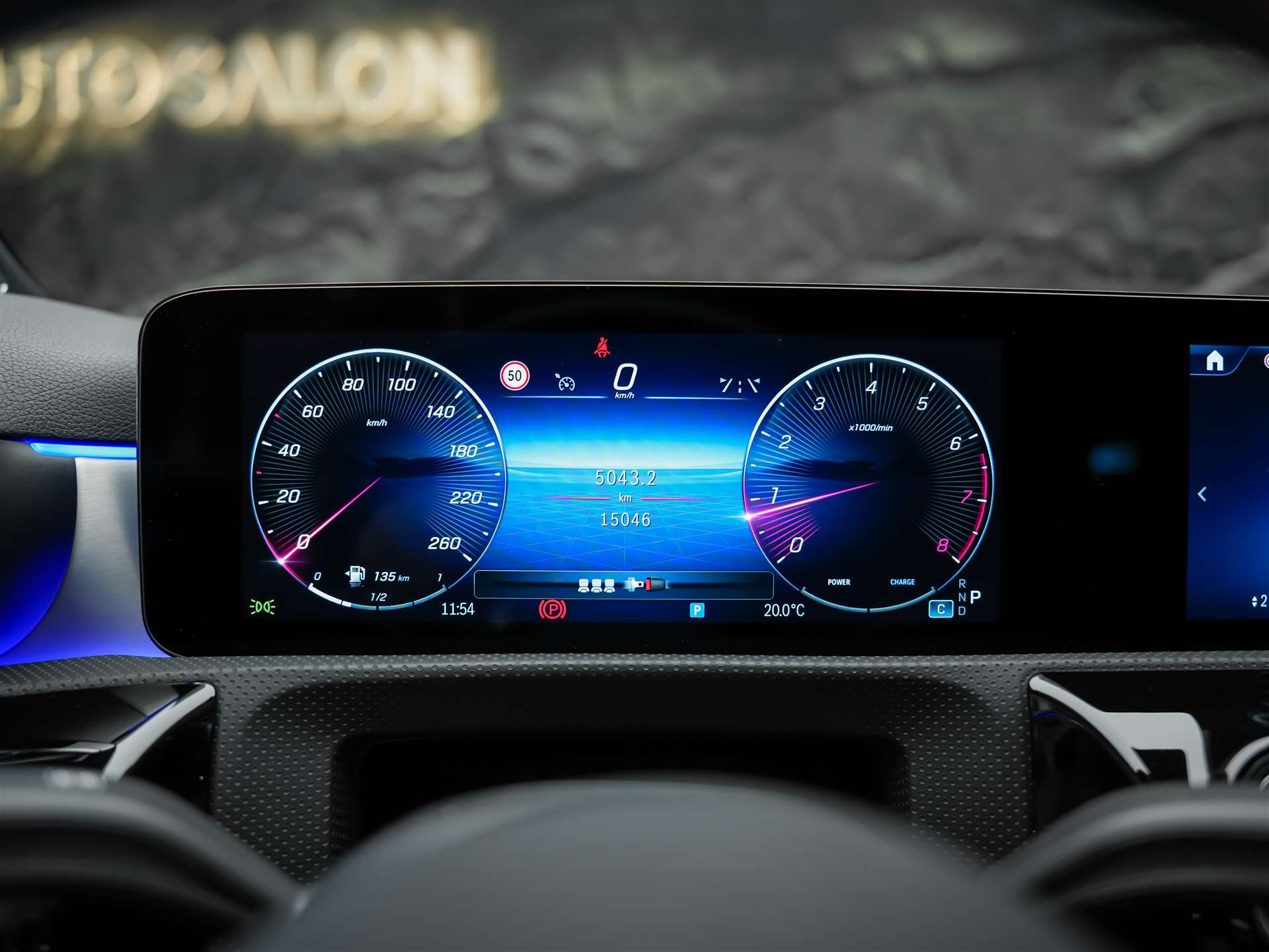 MERCEDES-BENZ A 250 AMG Line 4Matic 8G-DCT *Facelift*Multibeam LED*AMG Line Advanced plus*-image-25