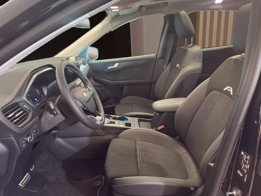 FORD Kuga 2.5 PHEV Active X FWD-image-7