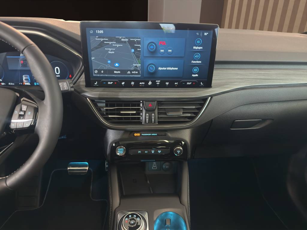 FORD Kuga 2.5 PHEV Active X FWD-image-6