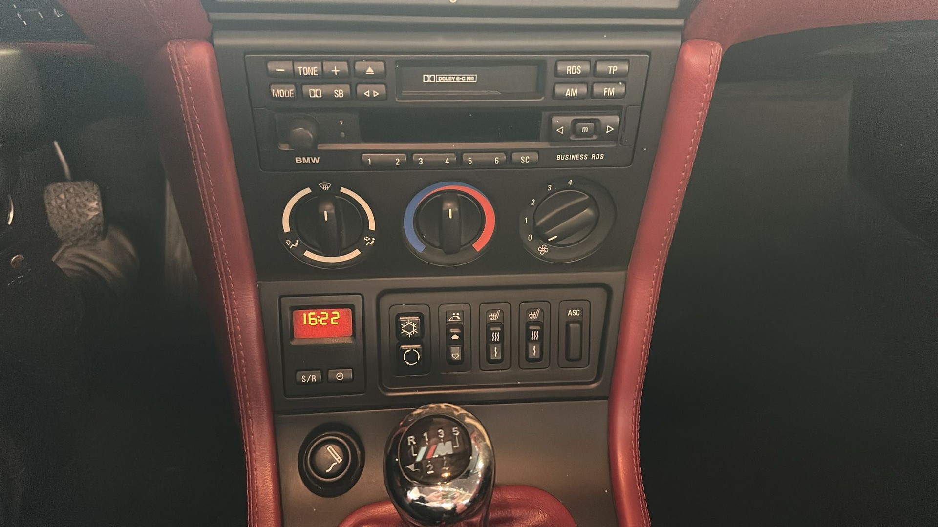 BMW Z3 2.8i Roadster-image-8
