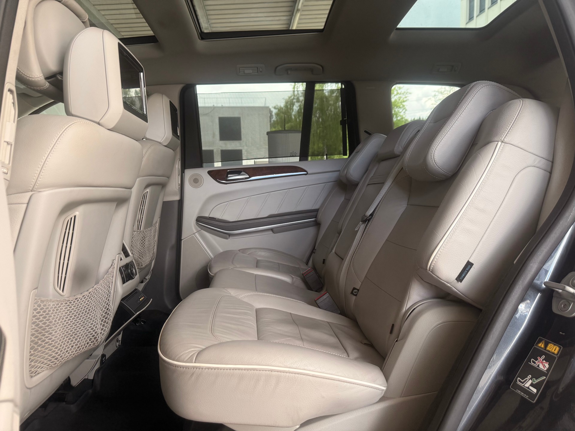 MERCEDES-BENZ GL 450 4Matic 7G-Tronic-image-7