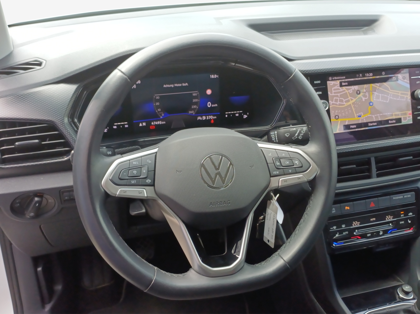 VW T-Cross 1.0 TSI Life-image-9