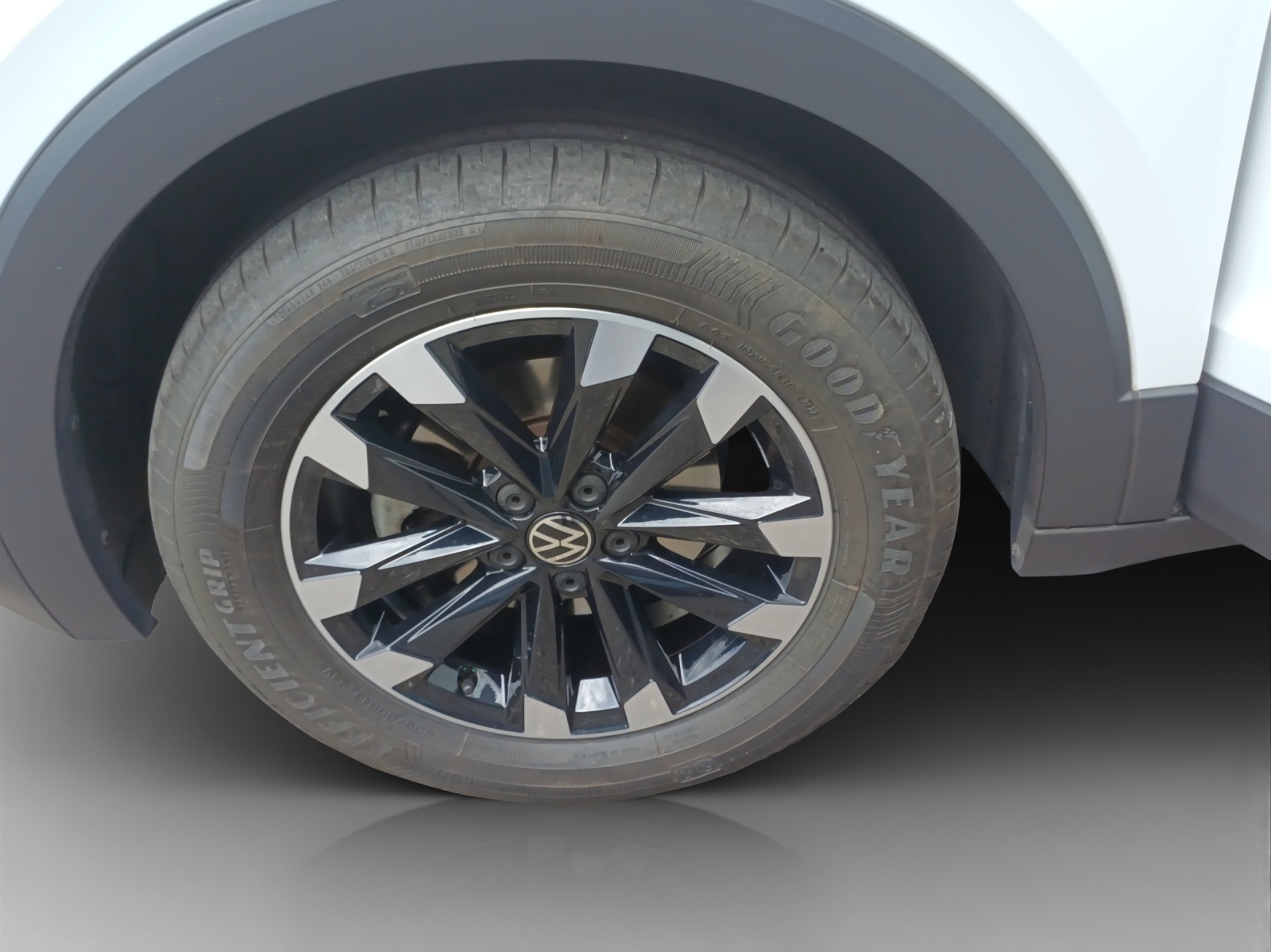 VW T-Cross 1.0 TSI Life-image-13