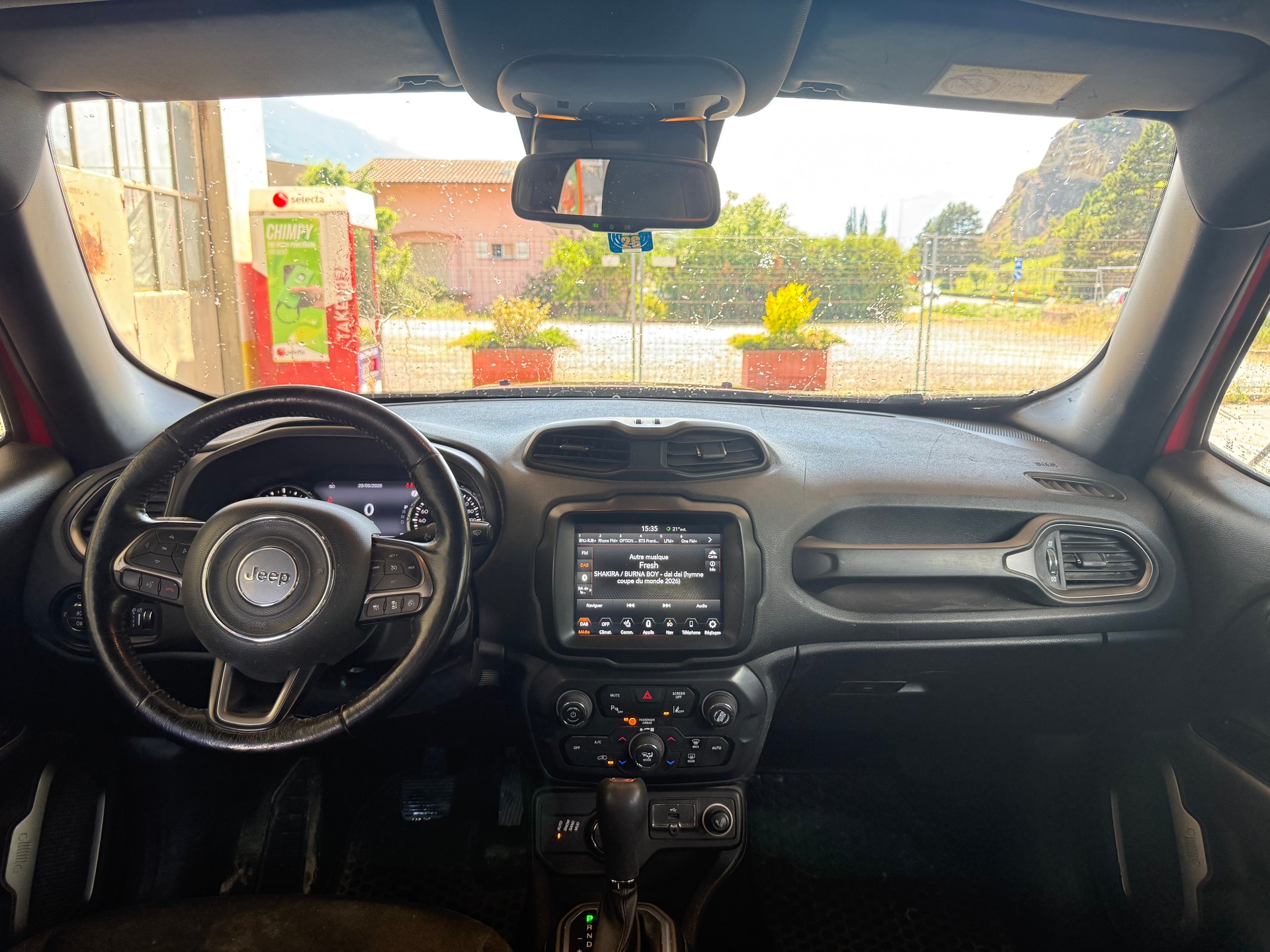 JEEP Renegade 2.0 CRD S AWD 9ATX-image-9