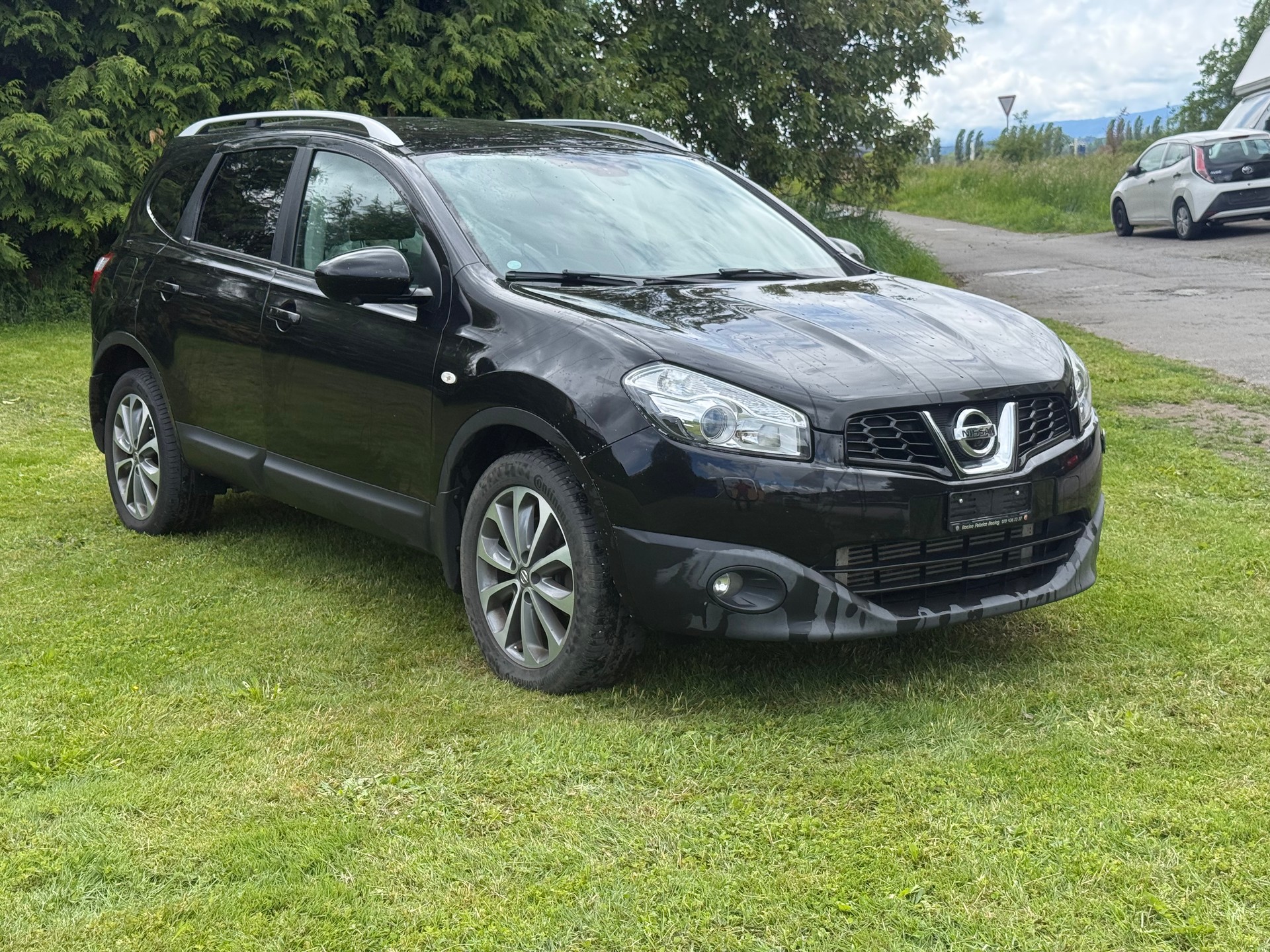 NISSAN Qashqai +2 2.0 4WD-image-1