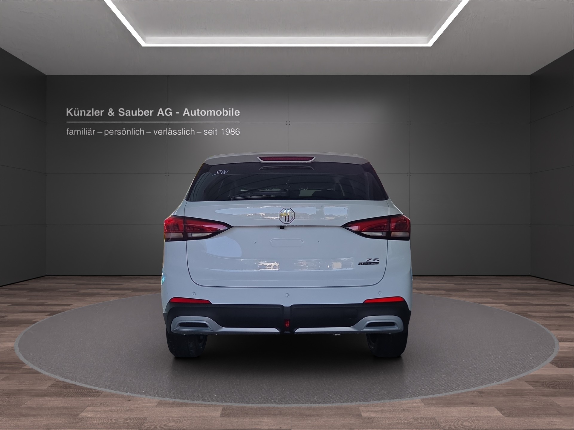 MG ZS 1.5 HEV Luxury-image-14
