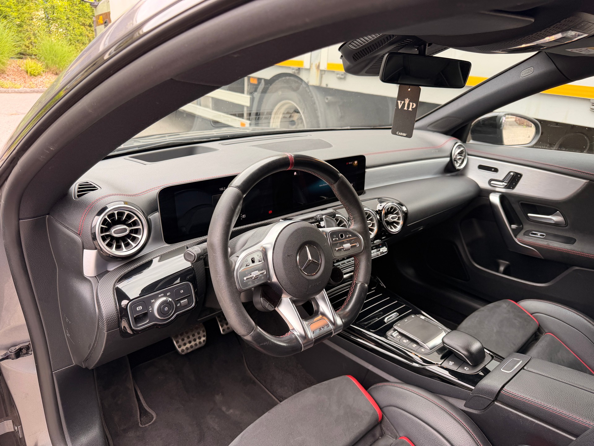 MERCEDES-BENZ CLA 45 S AMG 4Matic+ 8G-DCT-image-9