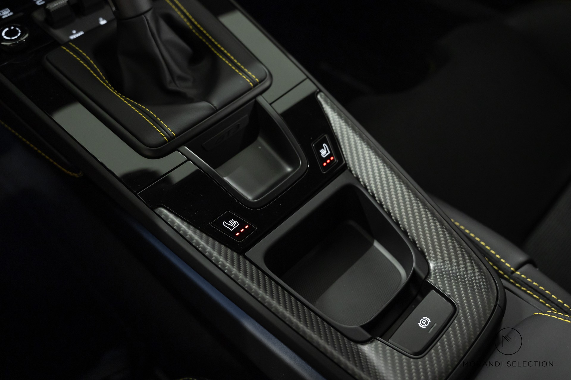 PORSCHE 911 Coupé 4.0 GT3 Touring PDK-image-26