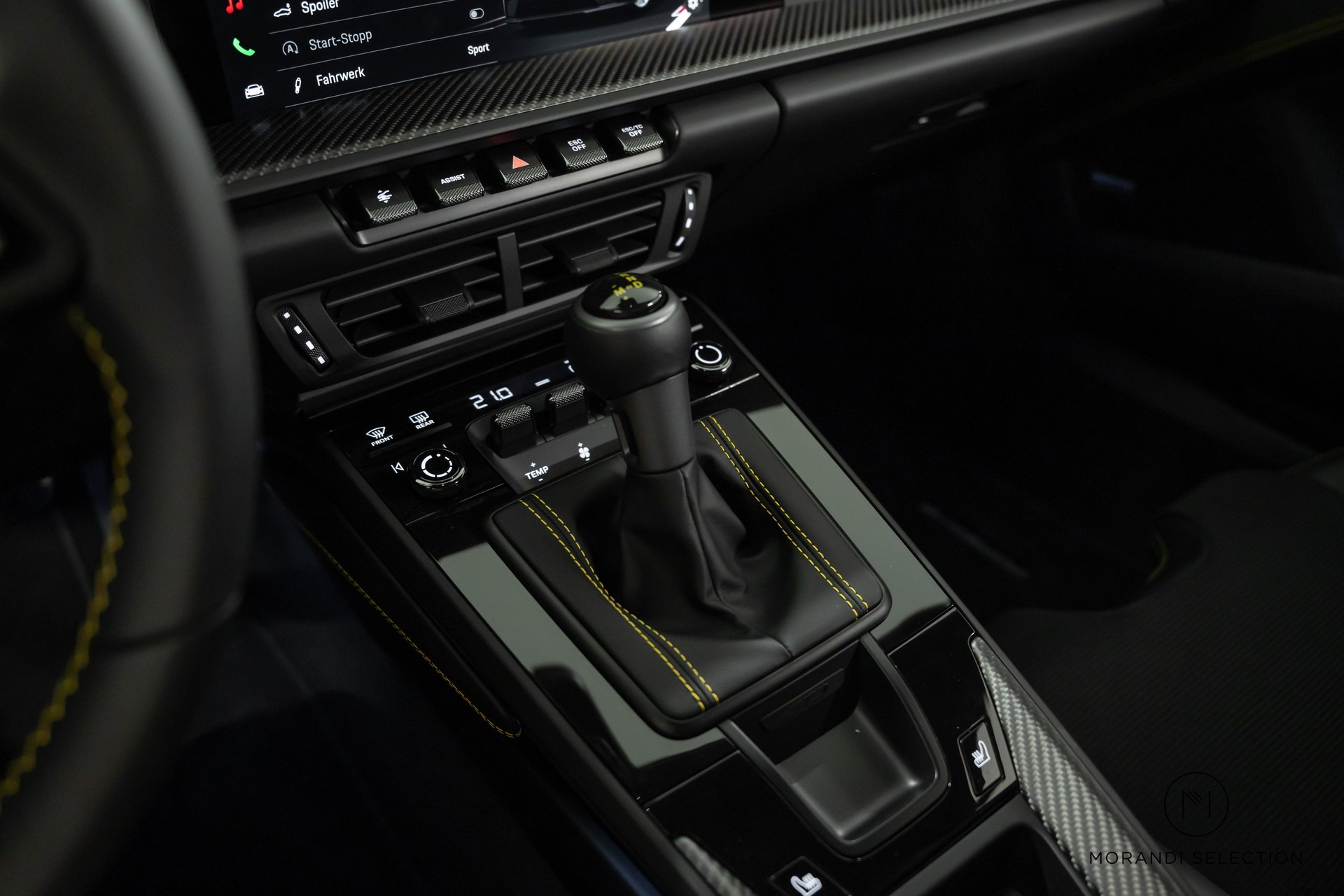 PORSCHE 911 Coupé 4.0 GT3 Touring PDK-image-25