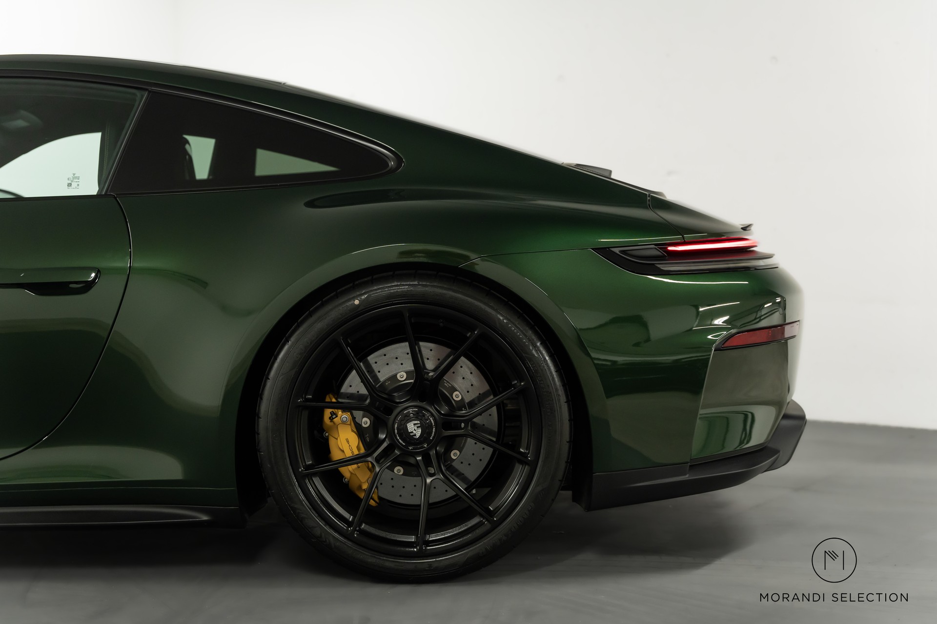 PORSCHE 911 Coupé 4.0 GT3 Touring PDK-image-6