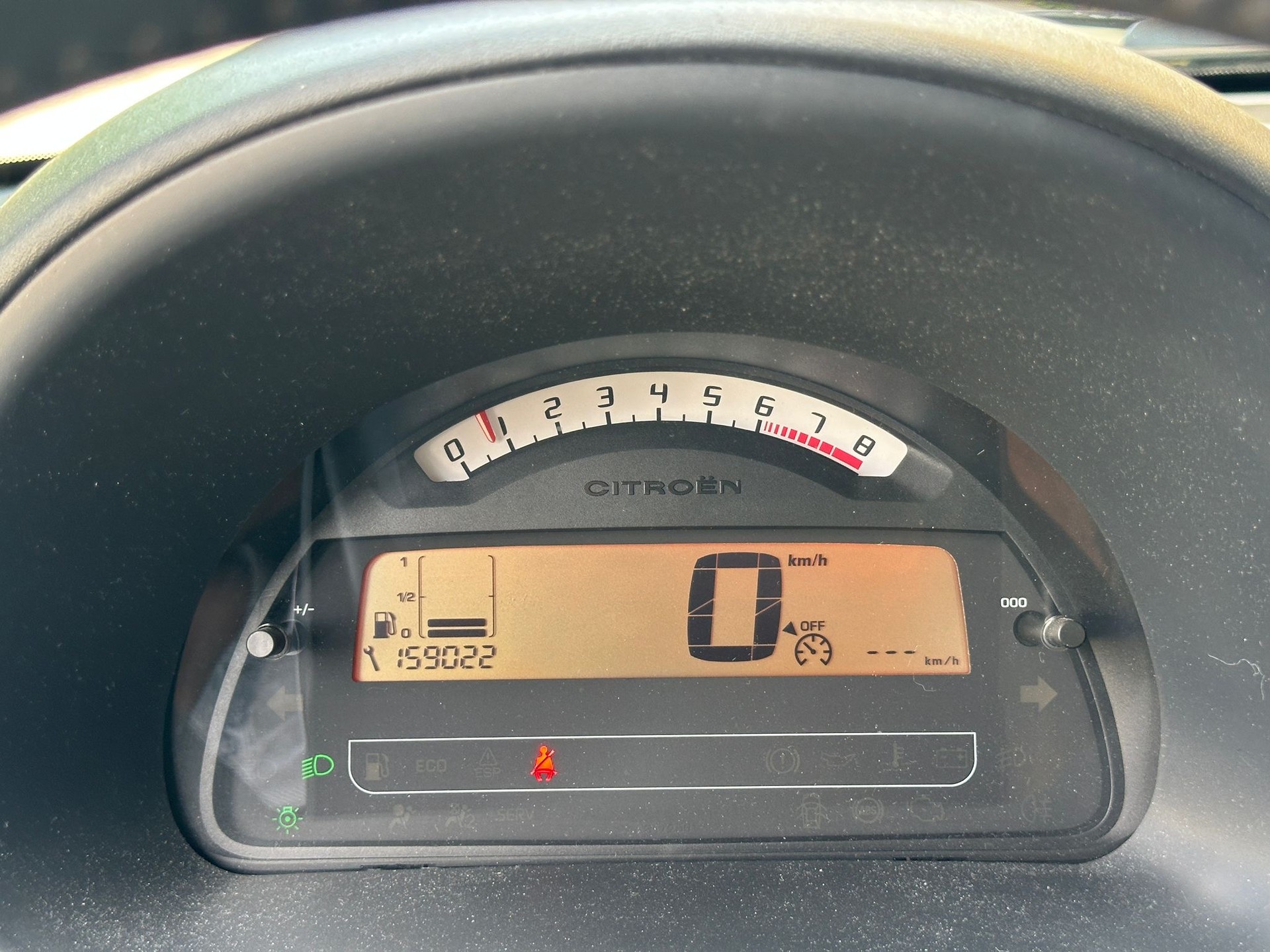CITROEN C3 1.4i Exclusive-image-6