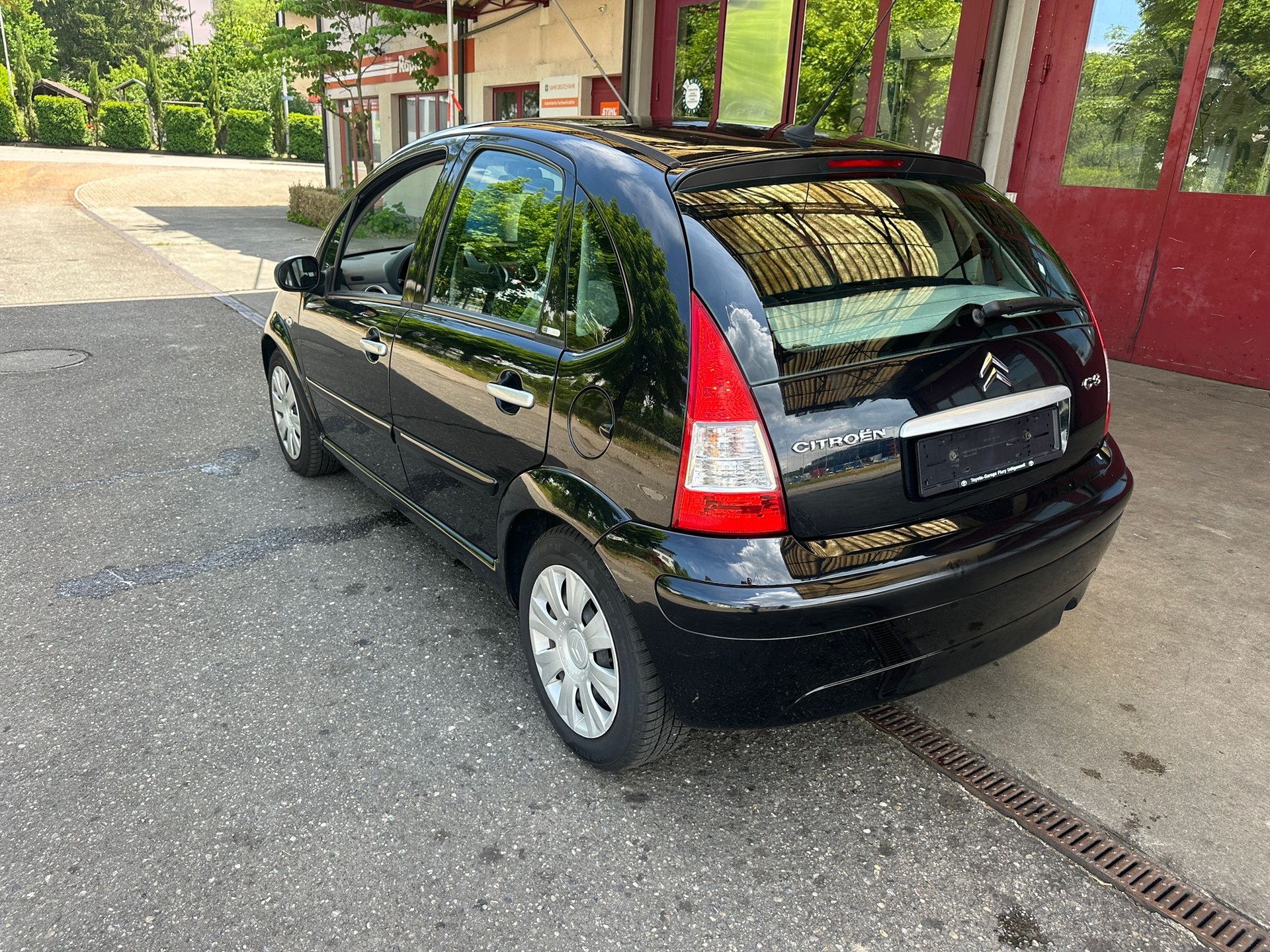 CITROEN C3 1.4i Exclusive-image-4