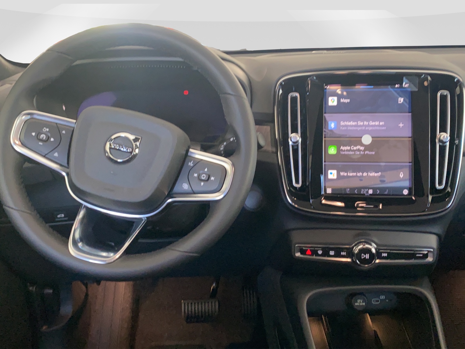 VOLVO C40 P6 Recharge Ultimate-image-11