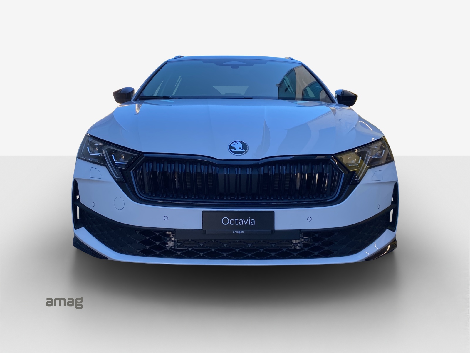 SKODA Octavia Combi 2.0 TSI DSG Dynamic 4x4-image-6
