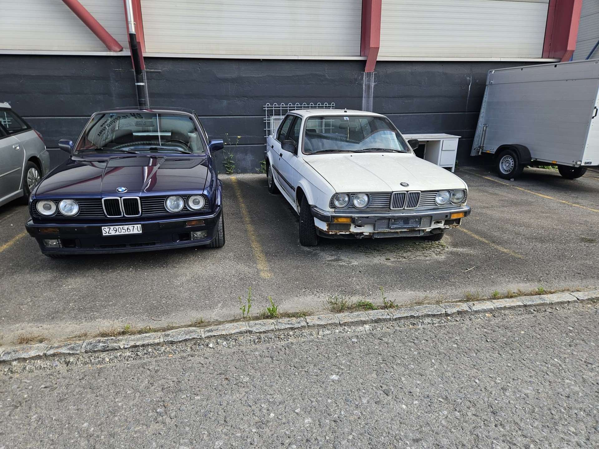 BMW 325iX A-image-10