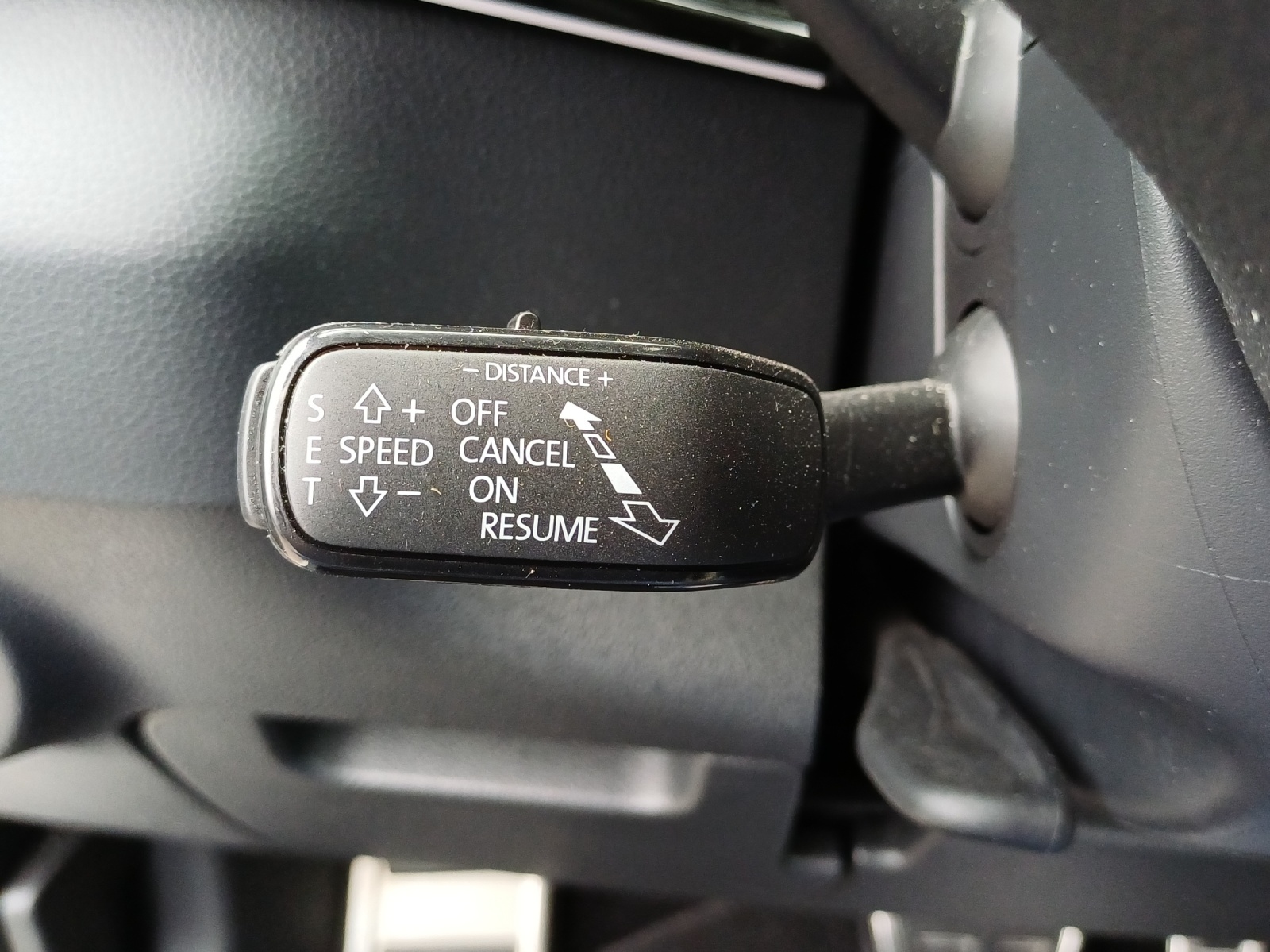 SKODA Karoq 2.0 TSI SportLine 4x4 DSG-image-13