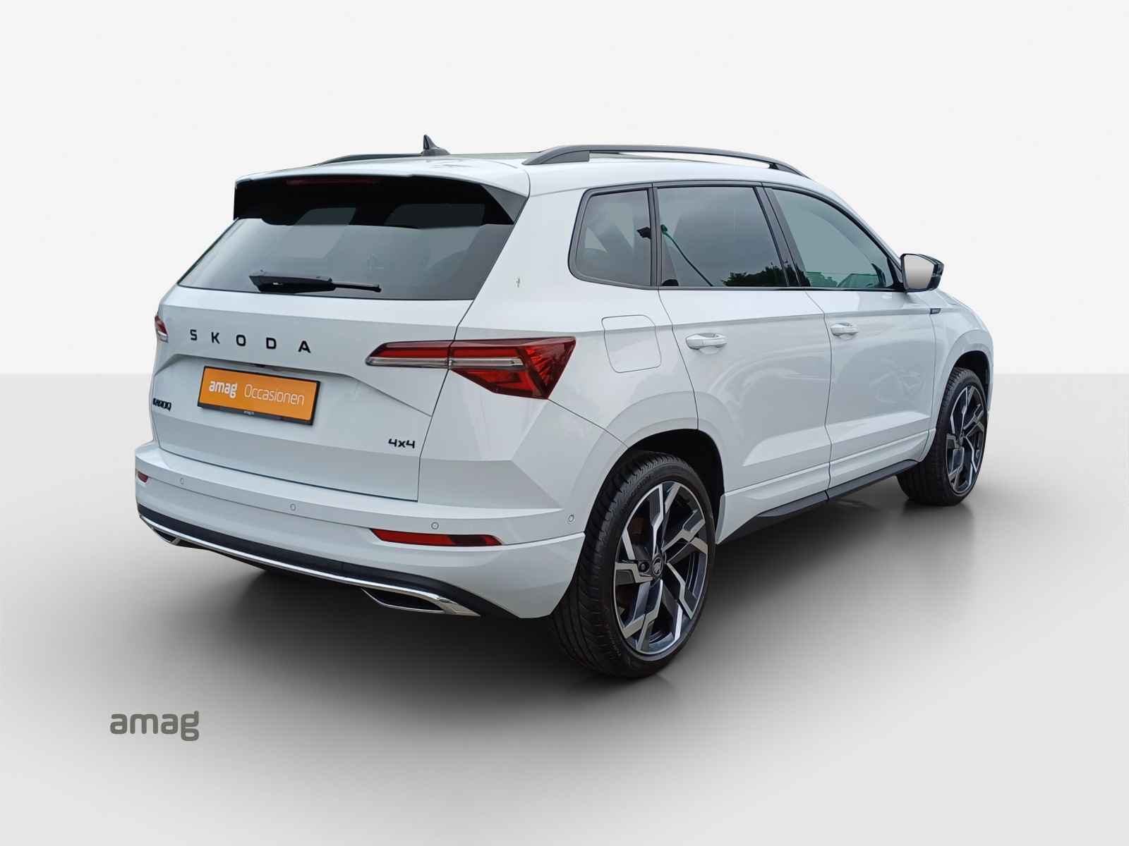 SKODA Karoq 2.0 TSI SportLine 4x4 DSG-image-4