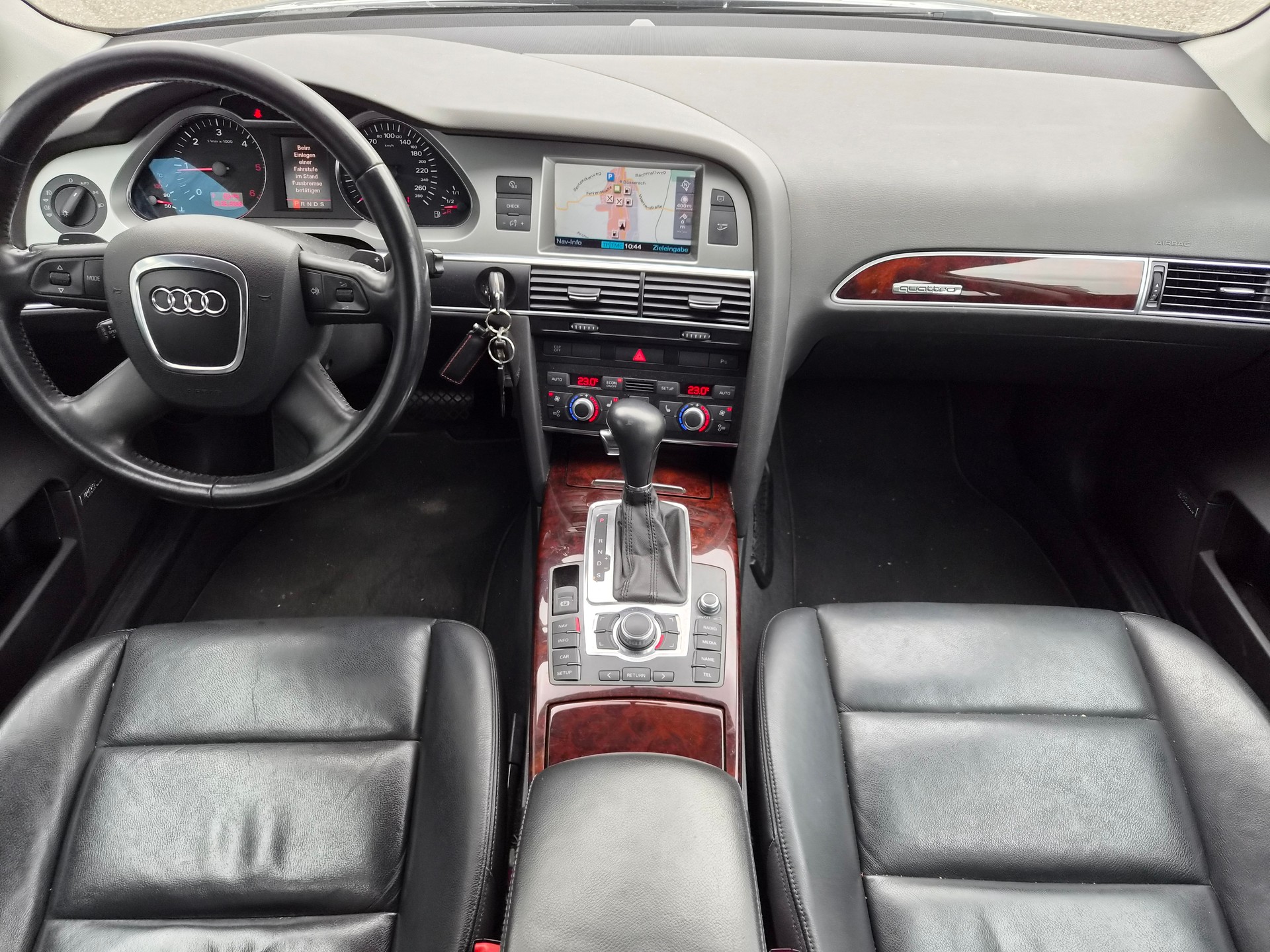 AUDI A6 Avant 3.0 V6 TDI quattro-image-7