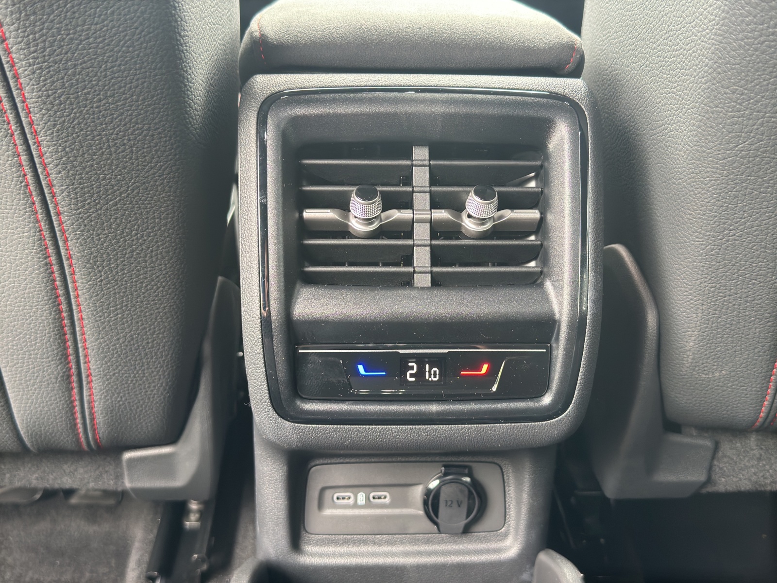 SKODA Kodiaq 2.0 TSI RS 4x4-image-14