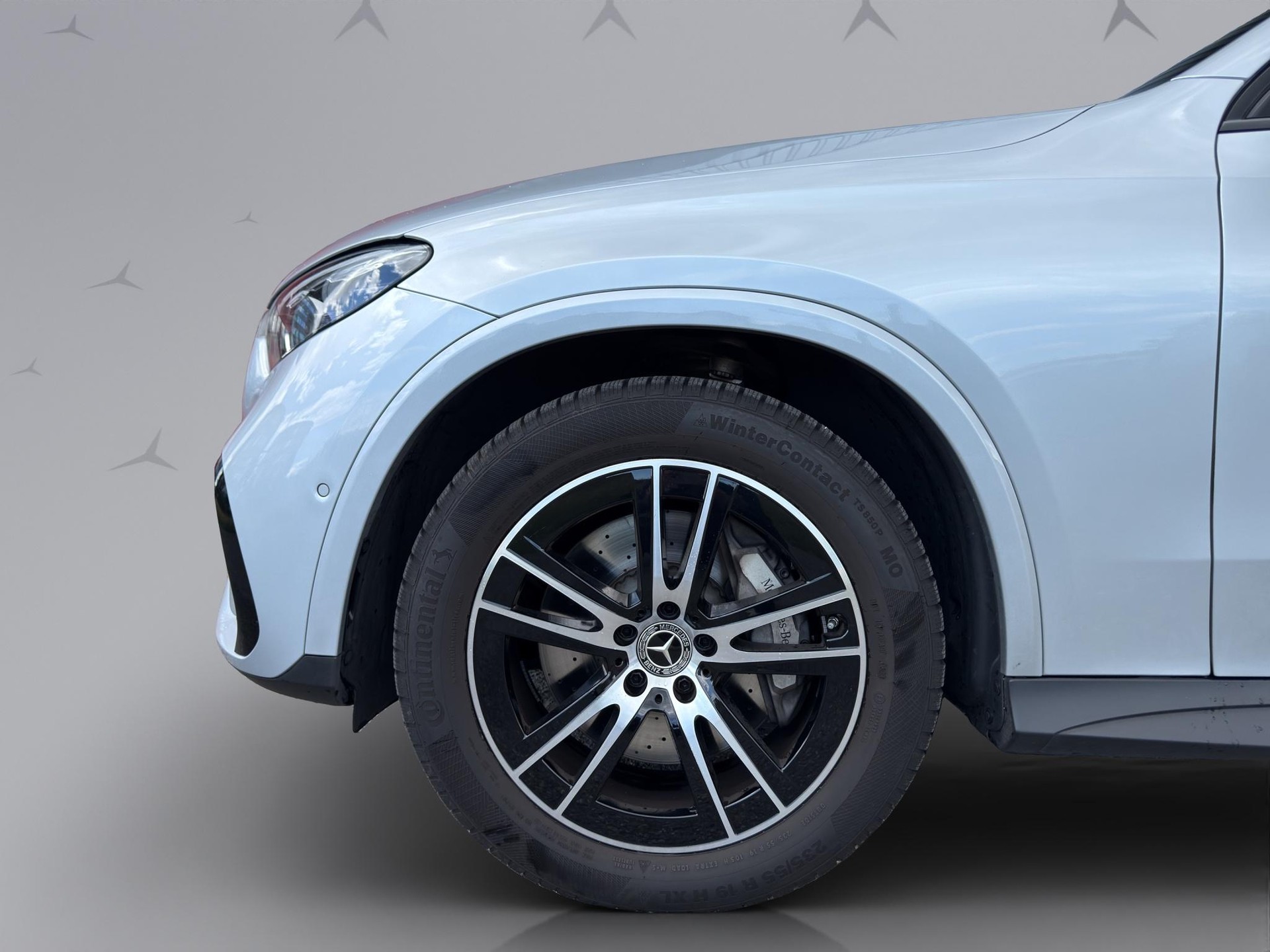 MERCEDES-BENZ GLC 300 AMG Line 4matic Coupé-image-19